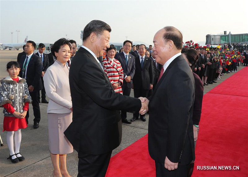 Си Цзиньпин отбыл из Аомэня в Пекин после участия в торжественных мероприятиях по случаю 20-летия возвращения Аомэня в лоно Родины